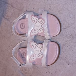 Pink butterfly sandles